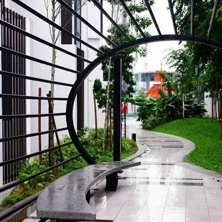 H2O Retreat Studio Home 5Min To Lrt By Premium Stay Петалінг-Джая Екстер'єр фото