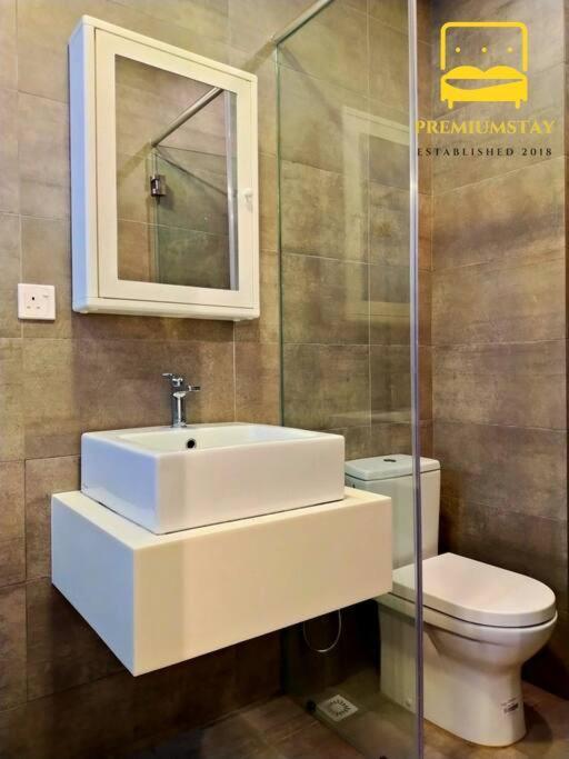 H2O Retreat Studio Home 5Min To Lrt By Premium Stay Петалінг-Джая Екстер'єр фото